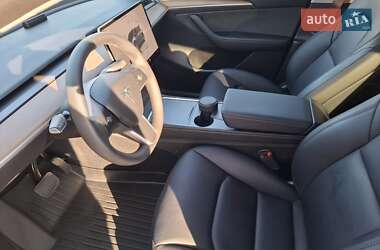 Позашляховик / Кросовер Tesla Model Y 2023 в 