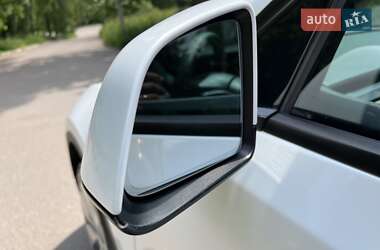Внедорожник / Кроссовер Tesla Model Y 2022 в 
