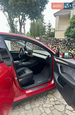 Внедорожник / Кроссовер Tesla Model Y 2023 в 