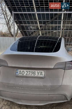Позашляховик / Кросовер Tesla Model Y 2023 в Ужгороді
