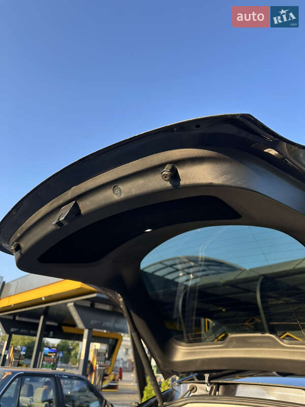 Позашляховик / Кросовер Tesla Model Y 2022 в Знам'янці фото 7 Позашляховик / Кросовер Tesla Model Y 2022 в Знам'янці