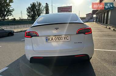 Внедорожник / Кроссовер Tesla Model Y 2021 в 