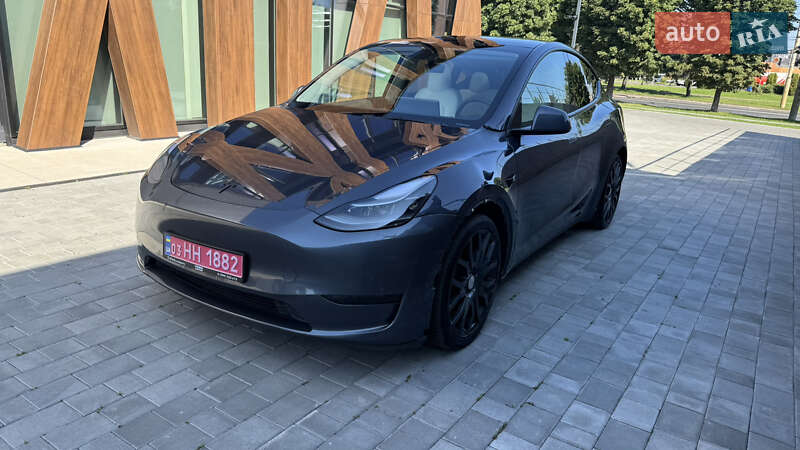 Внедорожник / Кроссовер Tesla Model Y 2021 в Луцке