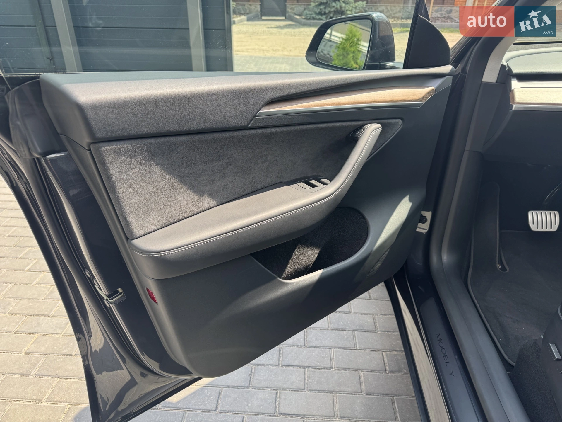 2024 Tesla Model Y - мініатюра 13