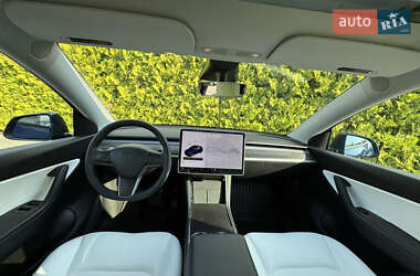 Внедорожник / Кроссовер Tesla Model Y 2020 в 