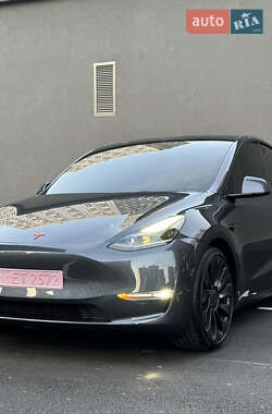 Внедорожник / Кроссовер Tesla Model Y 2022 в 
