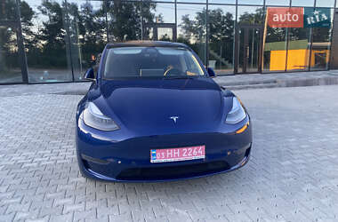 Внедорожник / Кроссовер Tesla Model Y 2024 в 