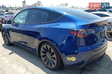 Внедорожник / Кроссовер Tesla Model Y 2022 в 