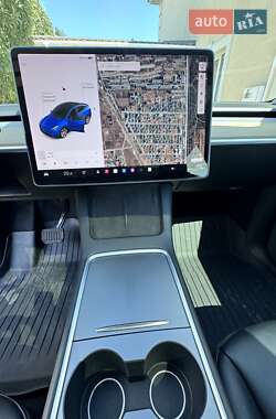 Внедорожник / Кроссовер Tesla Model Y 2021 в 