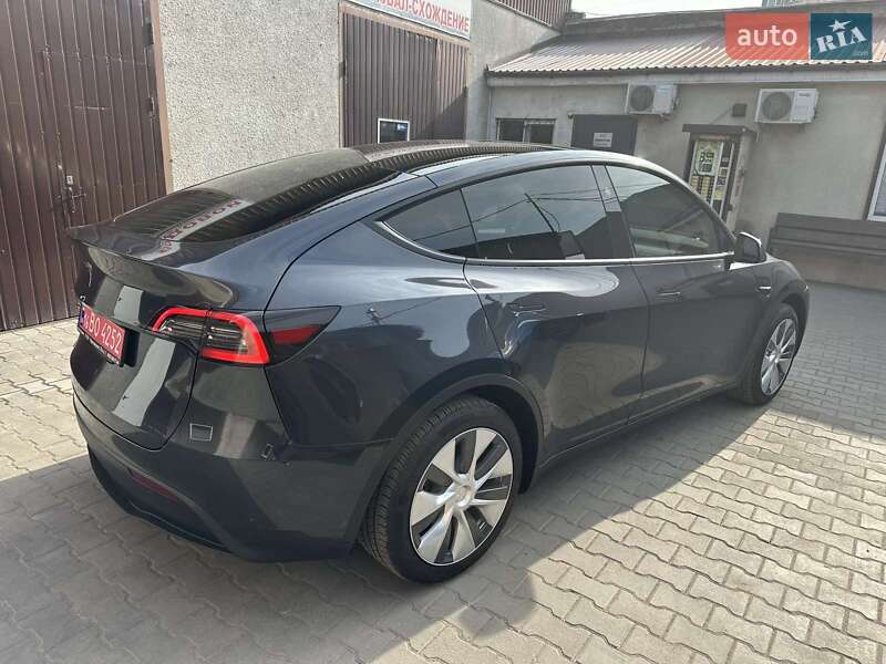Позашляховик / Кросовер Tesla Model Y 2024 в Одесі