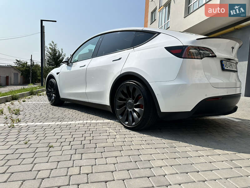 Внедорожник / Кроссовер Tesla Model Y 2021 в Виннице