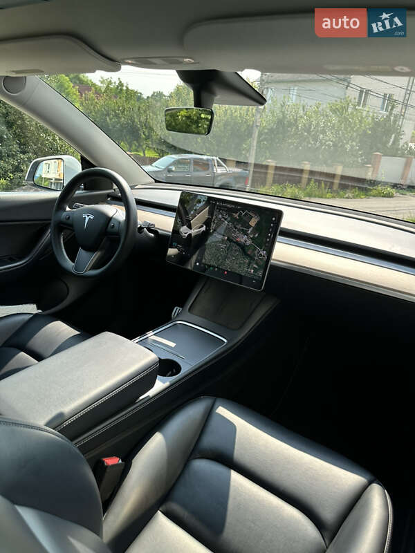 Внедорожник / Кроссовер Tesla Model Y 2021 в Виннице