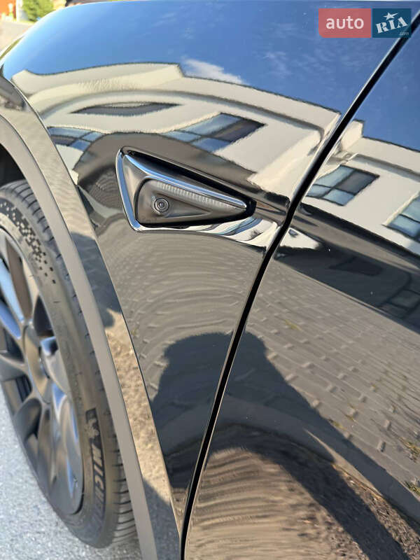 Внедорожник / Кроссовер Tesla Model Y 2022 в Днепре