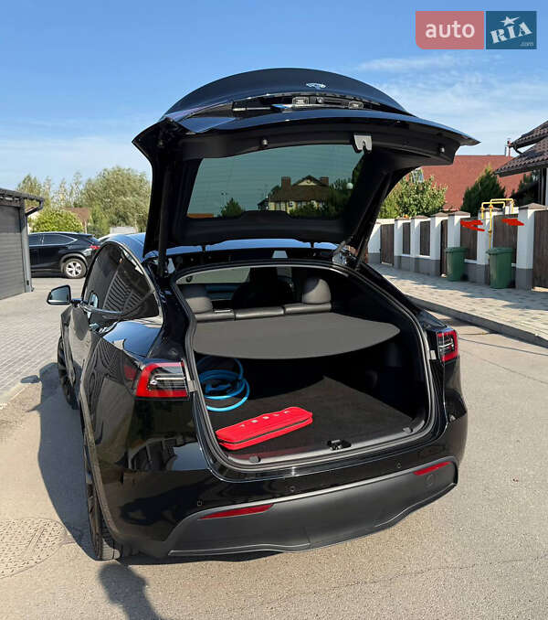 Внедорожник / Кроссовер Tesla Model Y 2022 в Днепре