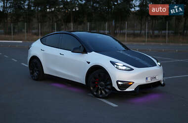 Внедорожник / Кроссовер Tesla Model Y 2023 в 
