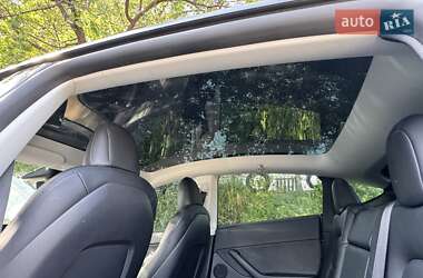 Внедорожник / Кроссовер Tesla Model Y 2022 в 