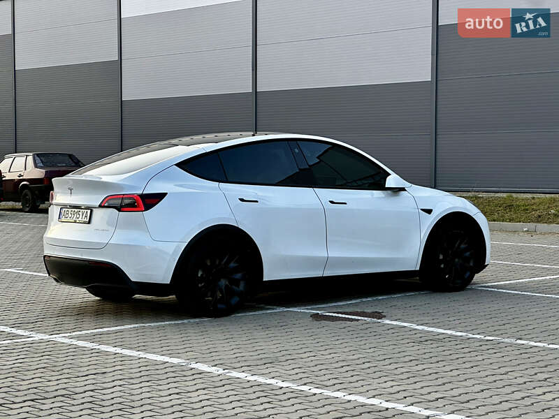 Внедорожник / Кроссовер Tesla Model Y 2022 в Ивано-Франковске