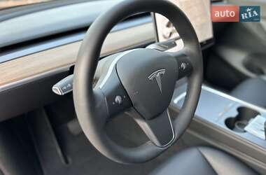 Внедорожник / Кроссовер Tesla Model Y 2021 в 