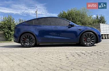 Внедорожник / Кроссовер Tesla Model Y 2022 в 