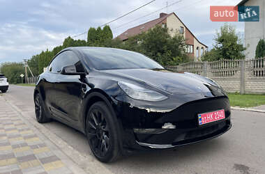 Внедорожник / Кроссовер Tesla Model Y 2022 в 