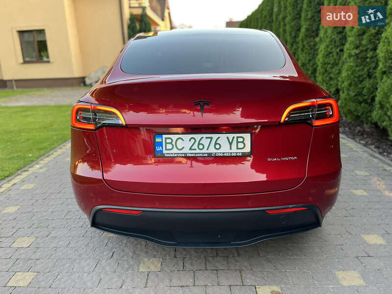Внедорожник / Кроссовер Tesla Model Y 2021 в Львове