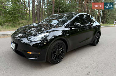 Внедорожник / Кроссовер Tesla Model Y 2023 в Киеве