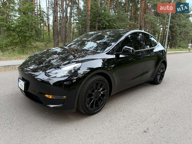 Внедорожник / Кроссовер Tesla Model Y 2023 в 