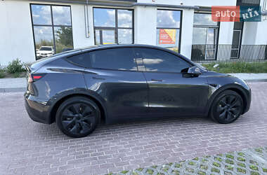 Внедорожник / Кроссовер Tesla Model Y 2024 в 