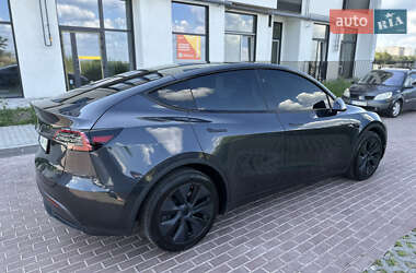 Внедорожник / Кроссовер Tesla Model Y 2024 в 