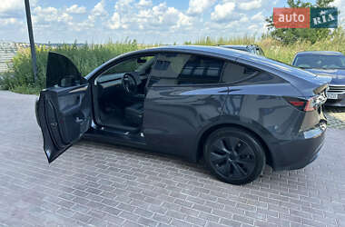 Внедорожник / Кроссовер Tesla Model Y 2024 в 