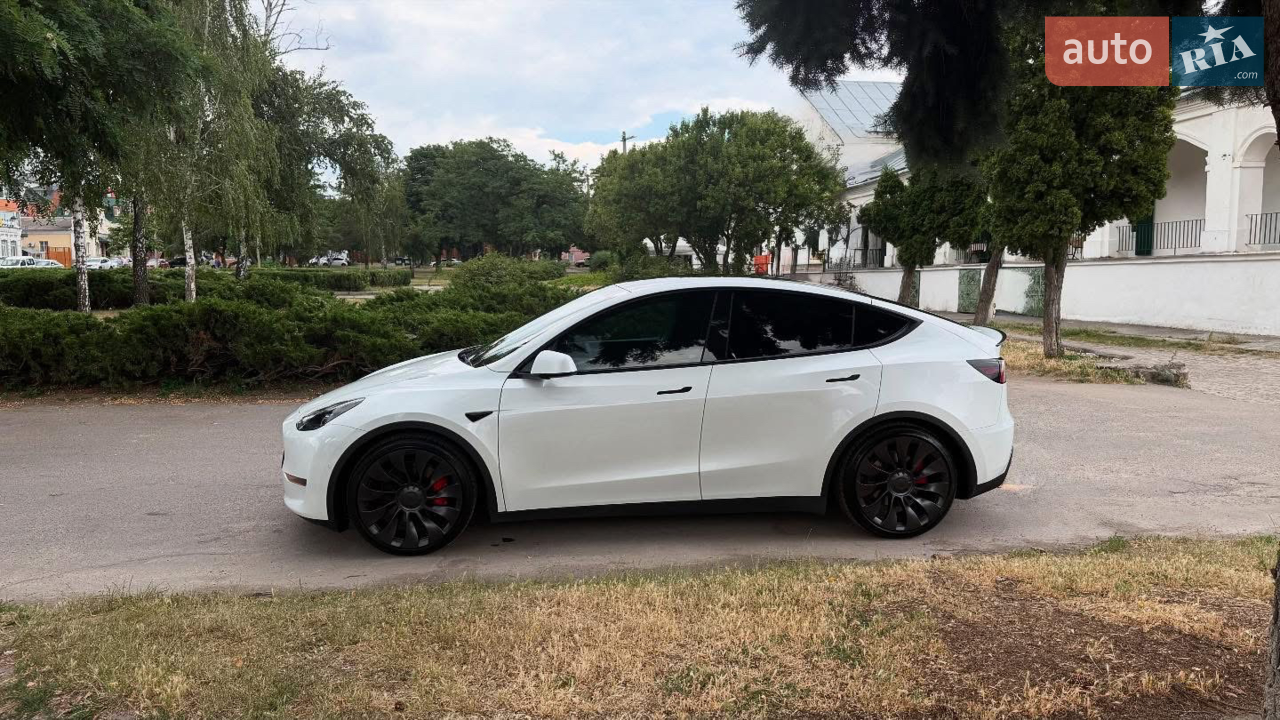 2022 Tesla Model Y - мініатюра 28