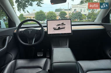 Внедорожник / Кроссовер Tesla Model Y 2022 в 