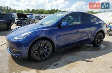 Внедорожник / Кроссовер Tesla Model Y 2023 в 