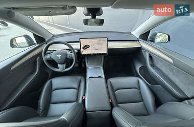 Внедорожник / Кроссовер Tesla Model Y 2023 в 