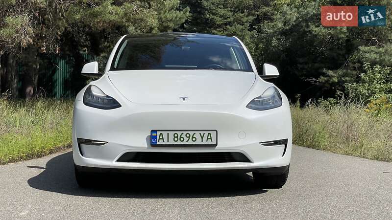 Внедорожник / Кроссовер Tesla Model Y 2021 в Вышгороде