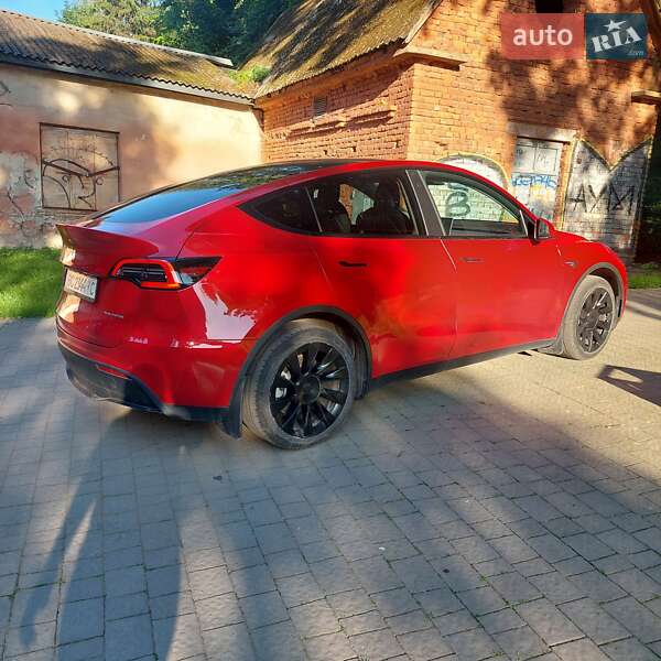 Внедорожник / Кроссовер Tesla Model Y 2022 в Львове