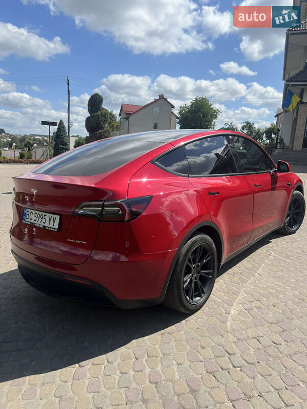 Внедорожник / Кроссовер Tesla Model Y 2021 в Львове