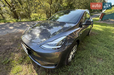 Внедорожник / Кроссовер Tesla Model Y 2020 в 