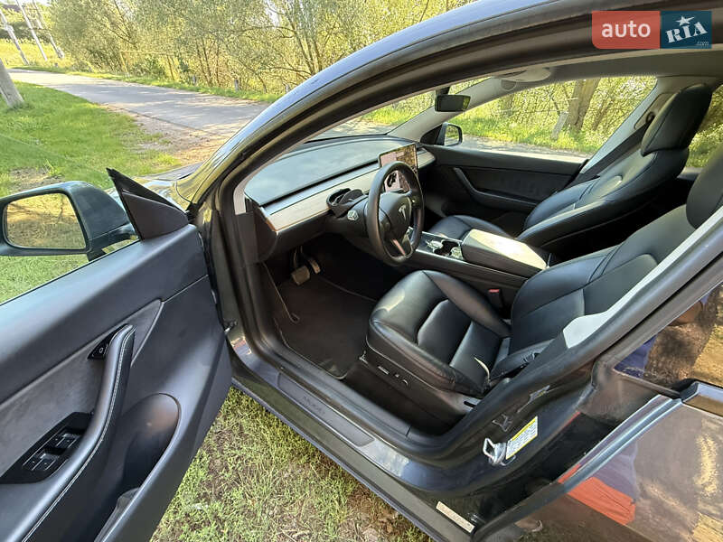 Внедорожник / Кроссовер Tesla Model Y 2020 в Василькове