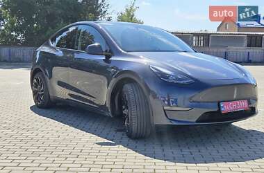 Внедорожник / Кроссовер Tesla Model Y 2024 в 