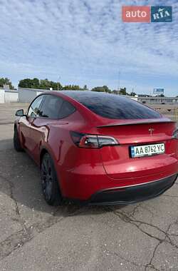 Внедорожник / Кроссовер Tesla Model Y 2021 в 