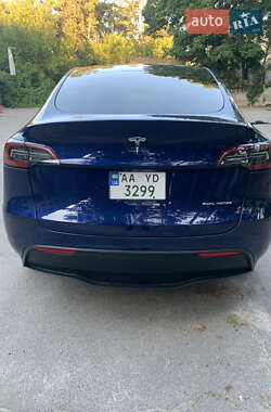 Внедорожник / Кроссовер Tesla Model Y 2023 в 
