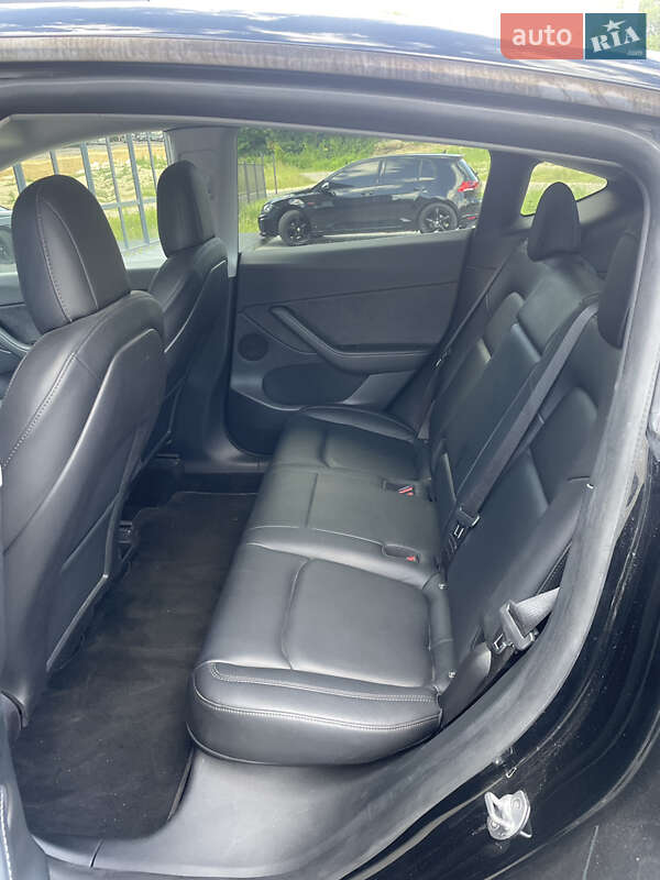 Внедорожник / Кроссовер Tesla Model Y 2022 в Львове фото 13 Внедорожник / Кроссовер Tesla Model Y 2022 в Львове