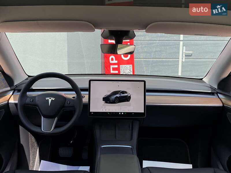 Внедорожник / Кроссовер Tesla Model Y 2024 в Киеве
