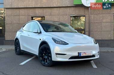Внедорожник / Кроссовер Tesla Model Y 2022 в 