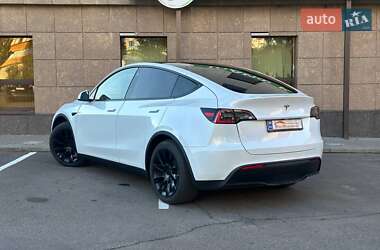 Внедорожник / Кроссовер Tesla Model Y 2022 в 
