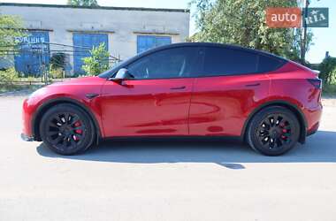 Внедорожник / Кроссовер Tesla Model Y 2021 в 