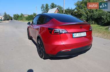 Внедорожник / Кроссовер Tesla Model Y 2021 в 