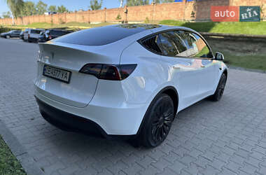 Внедорожник / Кроссовер Tesla Model Y 2024 в 