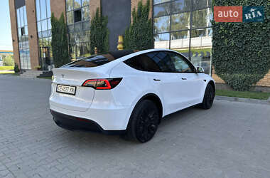 Внедорожник / Кроссовер Tesla Model Y 2024 в 